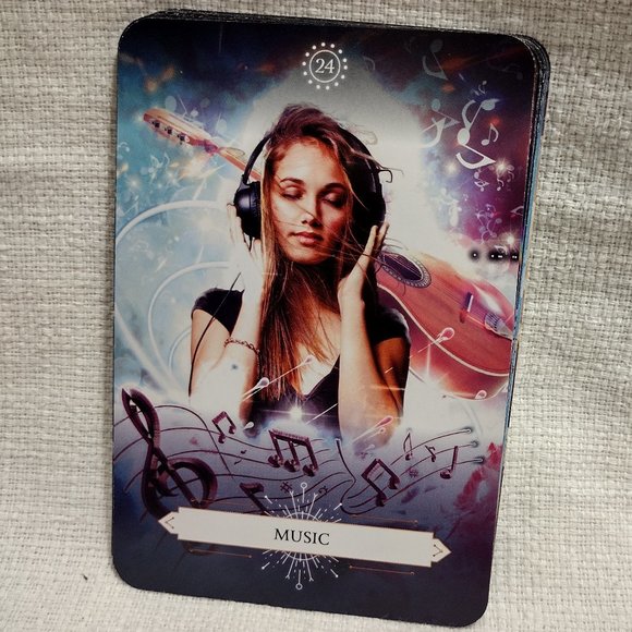 Psychic Reading Cards: Awaken your Psychic Abilities - Picture 11 of 12